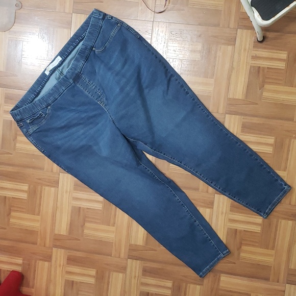 LEVI'S signature pull-on skinny jeans - Picture 3 of 17